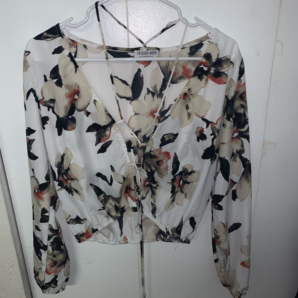 Fashion nova blouse